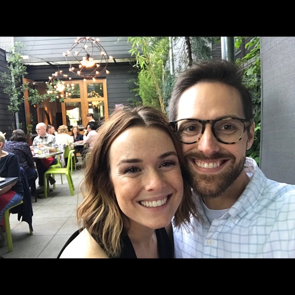 Meet your Posher, Julianna - Picture 1 of 1